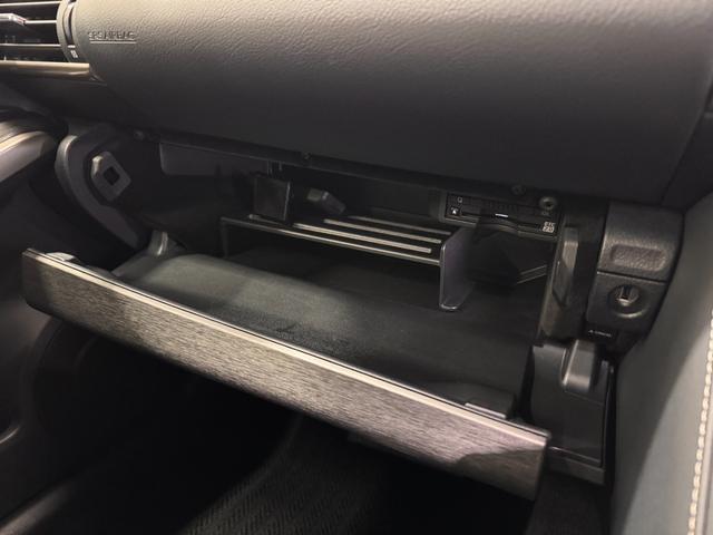 ＩＳ ＩＳ３５０　Ｆスポーツ　サンルーフ　ＴＲＤエアロ　ＴＲＤマフラー　純正１０．３インチナビ　黒革シート　ＢＳＭ　アダプティブクルコン　ＥＴＣ２．０　Ｂカメラ　ドラレコ　シートヒーター　クリアランスソナー　純正１８インチＡＷ（77枚目）