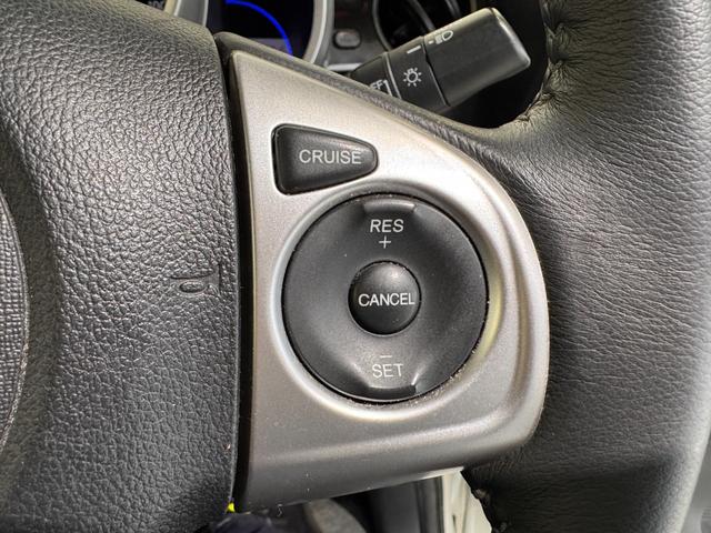 Ｎ－ＢＯＸカスタム Ｇ　ターボＳＳパッケージ　純正ナビ　両側Ｐスラドア　シートヒーター　ＥＴＣ　バックカメラ　フルセグ　クルーズコントロール　ＣＴＢＡ　ドライブレコーダー　ハーフレザーシート　純正１５インチＡＷ　ＨＩＤヘッドライト　横滑り防止（15枚目）