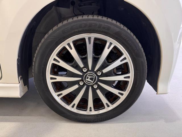 Ｎ－ＢＯＸカスタム Ｇ　ターボＳＳパッケージ　純正ナビ　両側Ｐスラドア　シートヒーター　ＥＴＣ　バックカメラ　フルセグ　クルーズコントロール　ＣＴＢＡ　ドライブレコーダー　ハーフレザーシート　純正１５インチＡＷ　ＨＩＤヘッドライト　横滑り防止（37枚目）