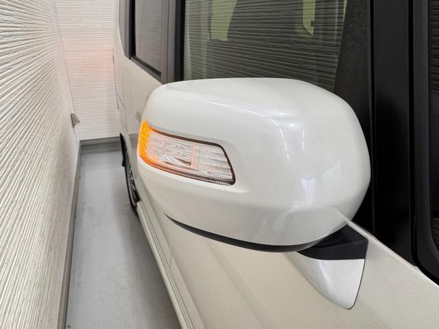 Ｎ－ＢＯＸカスタム Ｇ　ターボＳＳパッケージ　純正ナビ　両側Ｐスラドア　シートヒーター　ＥＴＣ　バックカメラ　フルセグ　クルーズコントロール　ＣＴＢＡ　ドライブレコーダー　ハーフレザーシート　純正１５インチＡＷ　ＨＩＤヘッドライト　横滑り防止（42枚目）