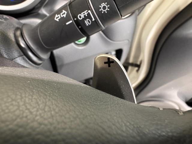 Ｎ－ＢＯＸカスタム Ｇ　ターボＳＳパッケージ　純正ナビ　両側Ｐスラドア　シートヒーター　ＥＴＣ　バックカメラ　フルセグ　クルーズコントロール　ＣＴＢＡ　ドライブレコーダー　ハーフレザーシート　純正１５インチＡＷ　ＨＩＤヘッドライト　横滑り防止（44枚目）