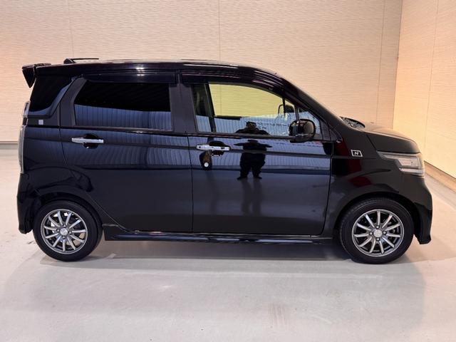 Ｎ－ＷＧＮカスタム Ｇ・ターボパッケージ　８インチフローティングナビ　ハーフレザーシート　クルーズコントロール　ドライブレコーダー　ＥＴＣ　バックカメラ　ＣＴＢＡ　パドルシフト　純正１４インチアルミ　ＨＩＤヘッドライト　ステアリングリモコン（21枚目）