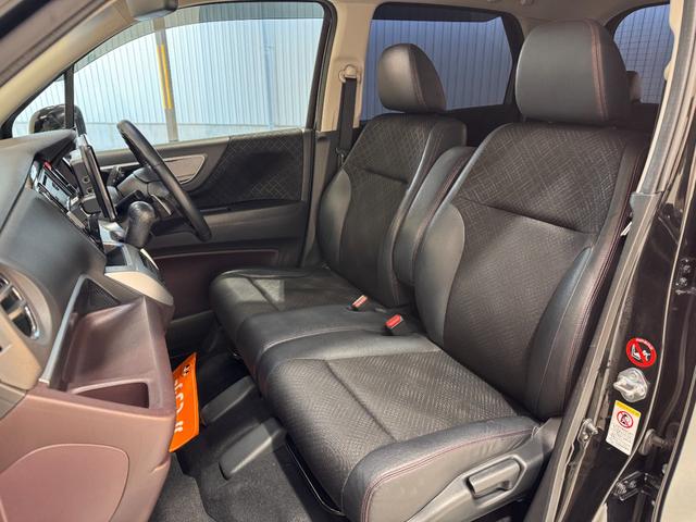 Ｎ－ＷＧＮカスタム Ｇ・ターボパッケージ　８インチフローティングナビ　ハーフレザーシート　クルーズコントロール　ドライブレコーダー　ＥＴＣ　バックカメラ　ＣＴＢＡ　パドルシフト　純正１４インチアルミ　ＨＩＤヘッドライト　ステアリングリモコン（24枚目）