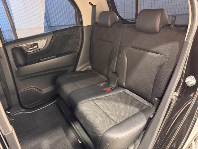 Ｎ－ＷＧＮカスタム Ｇ・ターボパッケージ　８インチフローティングナビ　ハーフレザーシート　クルーズコントロール　ドライブレコーダー　ＥＴＣ　バックカメラ　ＣＴＢＡ　パドルシフト　純正１４インチアルミ　ＨＩＤヘッドライト　ステアリングリモコン（27枚目）