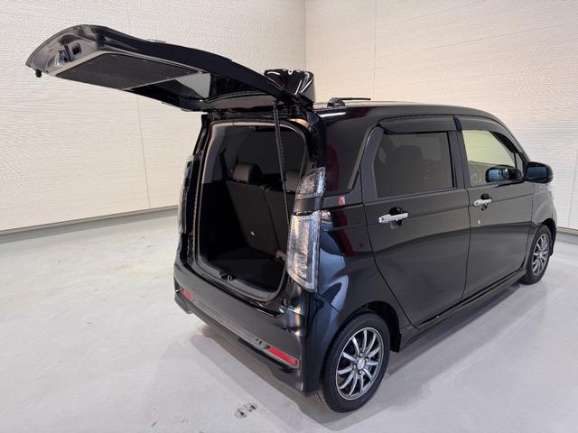 Ｎ－ＷＧＮカスタム Ｇ・ターボパッケージ　８インチフローティングナビ　ハーフレザーシート　クルーズコントロール　ドライブレコーダー　ＥＴＣ　バックカメラ　ＣＴＢＡ　パドルシフト　純正１４インチアルミ　ＨＩＤヘッドライト　ステアリングリモコン（55枚目）