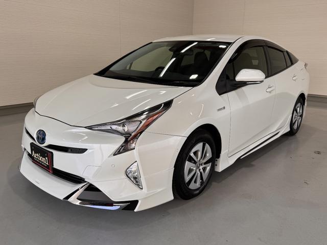 プリウス Ｓセーフティプラス　フルエアロ　デイライト　純正ナビ　レーンアシスト　アダプティブクルーズコントロール　ＨＵＤ　クリアランスソナー　ドライブレコーダー　ＥＴＣ　バックカメラ　パーキングアシスト　純正１５インチＡＷ（4枚目）