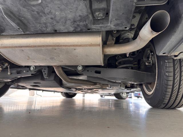 プリウス Ｓセーフティプラス　フルエアロ　デイライト　純正ナビ　レーンアシスト　アダプティブクルーズコントロール　ＨＵＤ　クリアランスソナー　ドライブレコーダー　ＥＴＣ　バックカメラ　パーキングアシスト　純正１５インチＡＷ（52枚目）