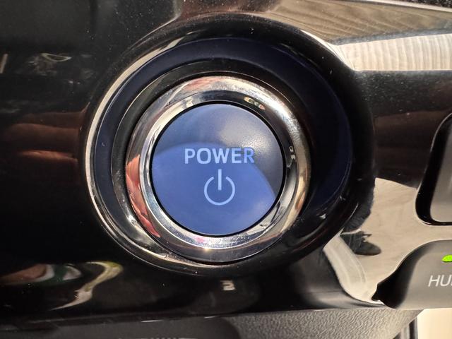 プリウス Ｓセーフティプラス　フルエアロ　デイライト　純正ナビ　レーンアシスト　アダプティブクルーズコントロール　ＨＵＤ　クリアランスソナー　ドライブレコーダー　ＥＴＣ　バックカメラ　パーキングアシスト　純正１５インチＡＷ（59枚目）