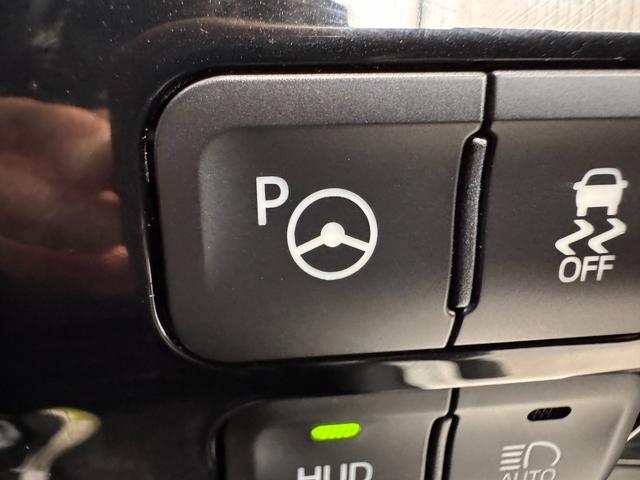 プリウス Ｓセーフティプラス　フルエアロ　デイライト　純正ナビ　レーンアシスト　アダプティブクルーズコントロール　ＨＵＤ　クリアランスソナー　ドライブレコーダー　ＥＴＣ　バックカメラ　パーキングアシスト　純正１５インチＡＷ（61枚目）