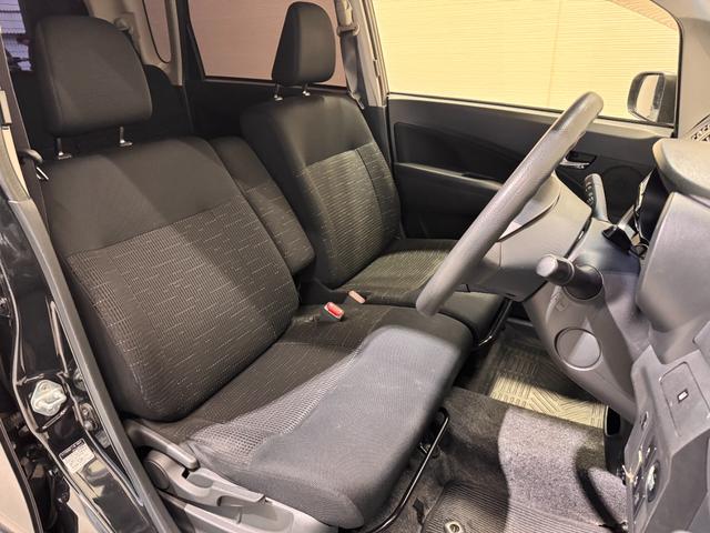 ムーヴ カスタム　Ｘ　ＳＡ　純正ナビ　スマートアシスト　バックカメラ　ＥＴＣ　衝突軽減ブレーキ　アイドリングストップ　Ｂｌｕｅｔｏｏｔｈ　純正１４インチアルミ　ＬＥＤヘッドライト　横滑り防止　プッシュスタート　フォグランプ（18枚目）