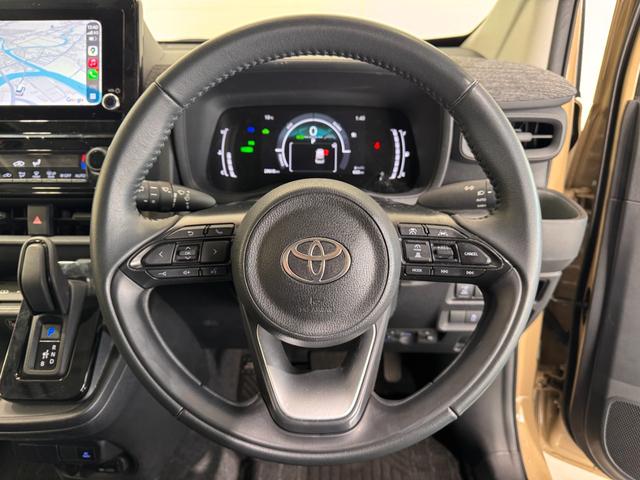 シエンタ ハイブリッドＺ　純正ディスプレイオーディオ　アラウンドビューモニター　ａｐｐｌｅｃａｒｐｌａｙ　アダプティブクルーズコントロール　ドラレコ　両側Ｐスラドア　クリアランスソナー　ＢＳＭ　ＵＳＢ　アクセサリーコンセント（8枚目）