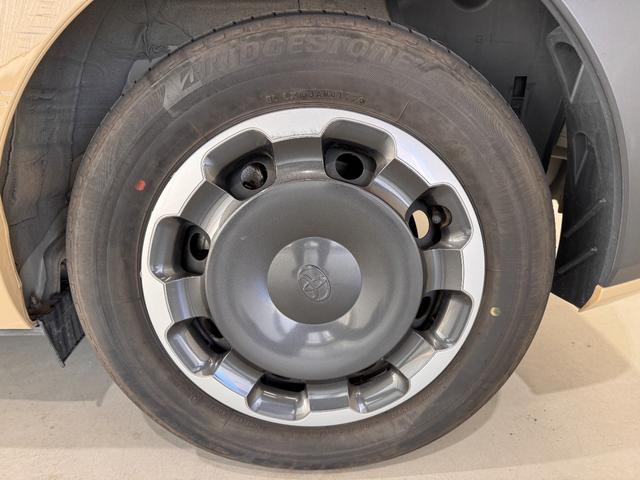 シエンタ ハイブリッドＺ　純正ディスプレイオーディオ　アラウンドビューモニター　ａｐｐｌｅｃａｒｐｌａｙ　アダプティブクルーズコントロール　ドラレコ　両側Ｐスラドア　クリアランスソナー　ＢＳＭ　ＵＳＢ　アクセサリーコンセント（43枚目）