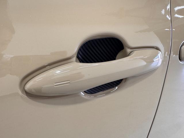 シエンタ ハイブリッドＺ　純正ディスプレイオーディオ　アラウンドビューモニター　ａｐｐｌｅｃａｒｐｌａｙ　アダプティブクルーズコントロール　ドラレコ　両側Ｐスラドア　クリアランスソナー　ＢＳＭ　ＵＳＢ　アクセサリーコンセント（61枚目）