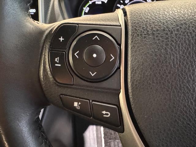 ヴォクシー ハイブリッドＺＳ　煌　純正１０インチナビ　フリップダウンモニター　ＥＴＣ　バックカメラ　ドライブレコーダー　シートヒーター　衝突軽減ブレーキ　両側パワースライドドア　ＵＳＢ　純正１６インチアルミ　ＬＥＤヘッド（55枚目）