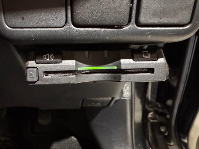 アクア G 純正ナビ ETC バックカメラ ドライブレコーダー Bluetooth フルセグTV LEDヘッドライト ステアリングリモコン プッシュスタート スマートキー オートエアコン フォグランプ(13枚目)