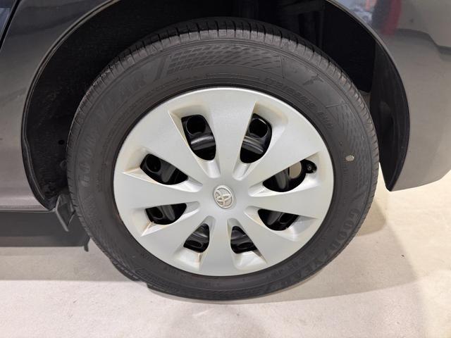 アクア G 純正ナビ ETC バックカメラ ドライブレコーダー Bluetooth フルセグTV LEDヘッドライト ステアリングリモコン プッシュスタート スマートキー オートエアコン フォグランプ(31枚目)