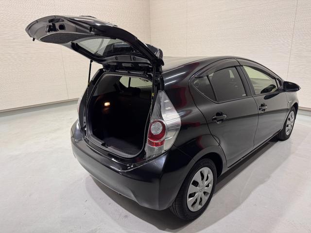 アクア G 純正ナビ ETC バックカメラ ドライブレコーダー Bluetooth フルセグTV LEDヘッドライト ステアリングリモコン プッシュスタート スマートキー オートエアコン フォグランプ(49枚目)