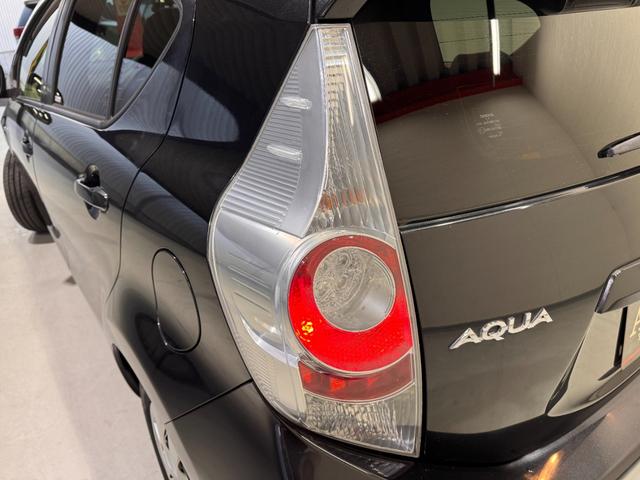 アクア G 純正ナビ ETC バックカメラ ドライブレコーダー Bluetooth フルセグTV LEDヘッドライト ステアリングリモコン プッシュスタート スマートキー オートエアコン フォグランプ(51枚目)