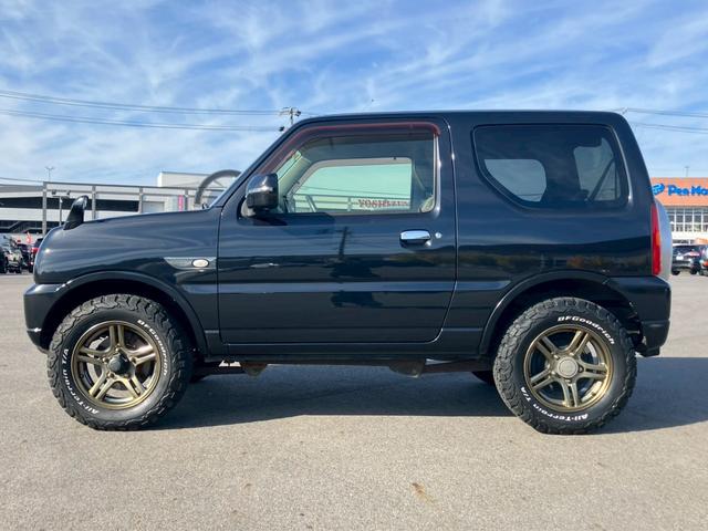 ジムニー ランドベンチャー　ＢＦグッドリッチオールテレーン　シート　ＥＴＣ　カロッツェリアメモリーナビ　ＣＤ／ＤＶＤ再生　Ｂｌｕｅｔｏｏｔｈ　キーレスキー　背面タイヤ　フロントフォグ　純正１６インチＡＷ（41枚目）