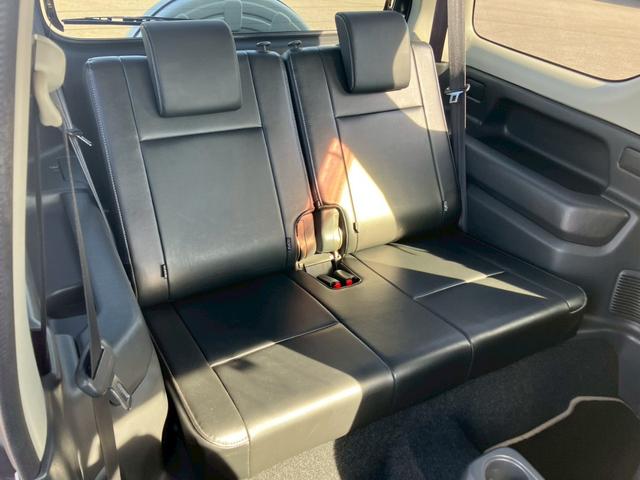 ジムニー ランドベンチャー　ＢＦグッドリッチオールテレーン　シート　ＥＴＣ　カロッツェリアメモリーナビ　ＣＤ／ＤＶＤ再生　Ｂｌｕｅｔｏｏｔｈ　キーレスキー　背面タイヤ　フロントフォグ　純正１６インチＡＷ（66枚目）