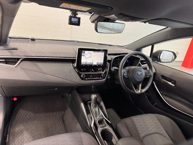 カローラスポーツ ハイブリッドＧ　Ｚ　純正９インチナビ　ＢＳＭ　バックカメラ　フロントカメラ　ＥＴＣ２．０　クリアランスソナー　クルーズコントロール　ドライブレコーダー　Ｂｌｕｅｔｏｏｔｈ　フルセグＴＶ　純正１８インチＡＷ（32枚目）