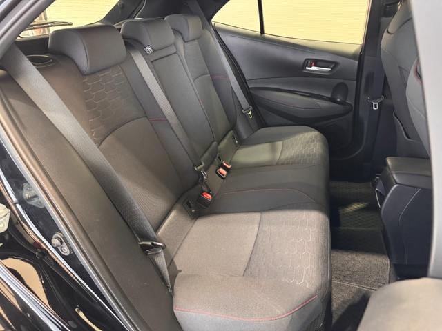 カローラスポーツ ハイブリッドＧ　Ｚ　純正９インチナビ　ＢＳＭ　バックカメラ　フロントカメラ　ＥＴＣ２．０　クリアランスソナー　クルーズコントロール　ドライブレコーダー　Ｂｌｕｅｔｏｏｔｈ　フルセグＴＶ　純正１８インチＡＷ（33枚目）