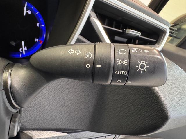 カローラスポーツ ハイブリッドＧ　Ｚ　純正９インチナビ　ＢＳＭ　バックカメラ　フロントカメラ　ＥＴＣ２．０　クリアランスソナー　クルーズコントロール　ドライブレコーダー　Ｂｌｕｅｔｏｏｔｈ　フルセグＴＶ　純正１８インチＡＷ（56枚目）