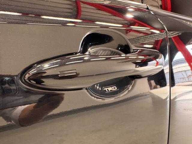 カローラスポーツ ハイブリッドＧ　Ｚ　純正９インチナビ　ＢＳＭ　バックカメラ　フロントカメラ　ＥＴＣ２．０　クリアランスソナー　クルーズコントロール　ドライブレコーダー　Ｂｌｕｅｔｏｏｔｈ　フルセグＴＶ　純正１８インチＡＷ（68枚目）