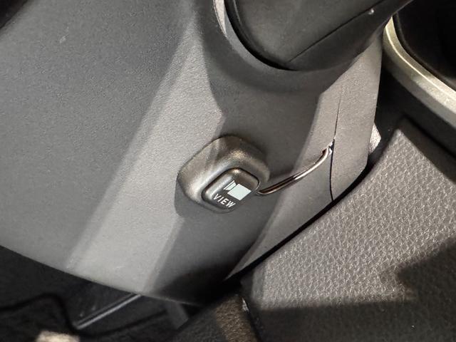 カローラスポーツ ハイブリッドＧ　Ｚ　純正９インチナビ　ＢＳＭ　バックカメラ　フロントカメラ　ＥＴＣ２．０　クリアランスソナー　クルーズコントロール　ドライブレコーダー　Ｂｌｕｅｔｏｏｔｈ　フルセグＴＶ　純正１８インチＡＷ（74枚目）