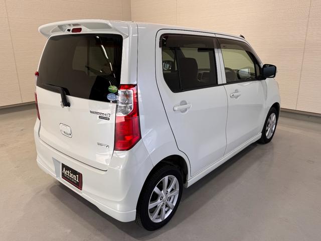 ワゴンＲ ＦＸリミテッド　ワンオーナー　メモリーナビ　テレビ　ＣＤ　アイドリングストップ　オートエアコン　純正１４インチアルミ　プッシュスタート　スマートキー　ライトレベライザー　パワーウインドウ（6枚目）