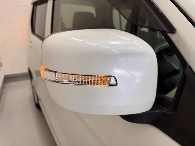 ワゴンＲ ＦＸリミテッド　ワンオーナー　メモリーナビ　テレビ　ＣＤ　アイドリングストップ　オートエアコン　純正１４インチアルミ　プッシュスタート　スマートキー　ライトレベライザー　パワーウインドウ（50枚目）