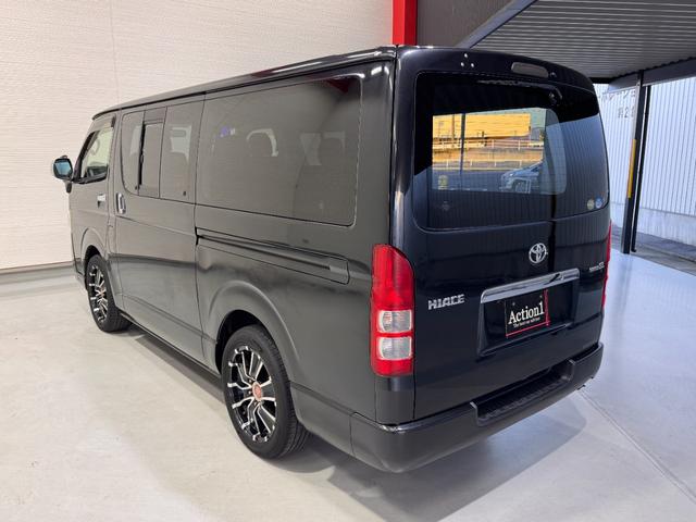 ハイエースバン ロングスーパーGL ベッドキット フリップダウンモニター メモリーナビ ETC バックドア スライドドア Bluetooth フルセグTV DVD CD Wエアコン HIDヘッドライト フォグランプ オートエアコン(6枚目)