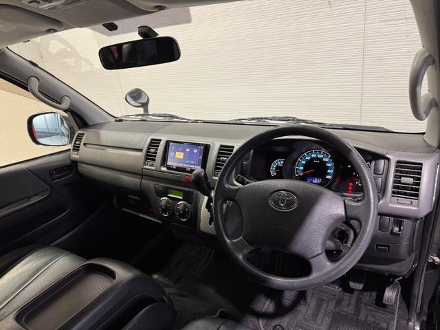 ハイエースバン ロングスーパーGL ベッドキット フリップダウンモニター メモリーナビ ETC バックドア スライドドア Bluetooth フルセグTV DVD CD Wエアコン HIDヘッドライト フォグランプ オートエアコン(21枚目)