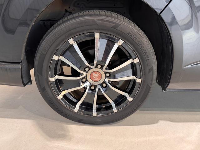 ハイエースバン ロングスーパーGL ベッドキット フリップダウンモニター メモリーナビ ETC バックドア スライドドア Bluetooth フルセグTV DVD CD Wエアコン HIDヘッドライト フォグランプ オートエアコン(37枚目)