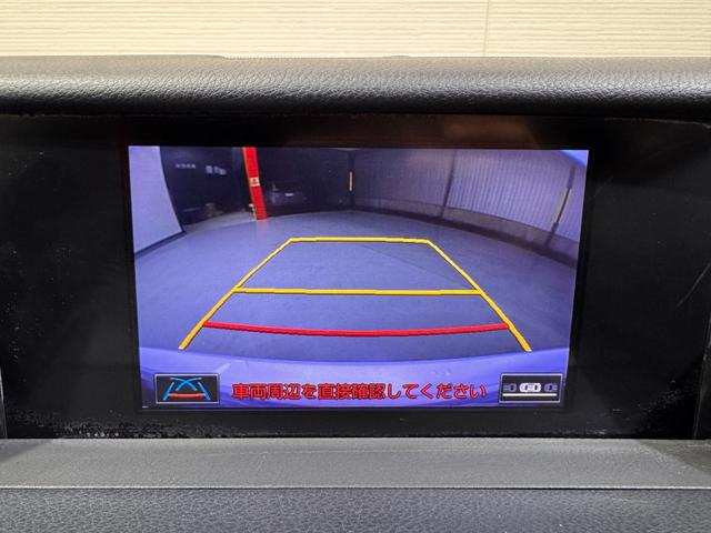 ＩＳ ＩＳ３００ｈ　Ｆスポーツ　サンルーフ　ＢＳＭ　純正ナビ　ＥＴＣ　バックカメラ　クリアランスソナー　レーンアシスト　クルーズコントロール　シートヒーターベンチレーション　ステアリングヒーター　パワーシート　純正１８インチＡＷ（11枚目）