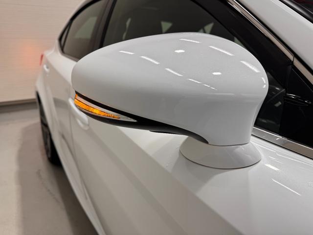 ＩＳ ＩＳ３００ｈ　Ｆスポーツ　サンルーフ　ＢＳＭ　純正ナビ　ＥＴＣ　バックカメラ　クリアランスソナー　レーンアシスト　クルーズコントロール　シートヒーターベンチレーション　ステアリングヒーター　パワーシート　純正１８インチＡＷ（47枚目）