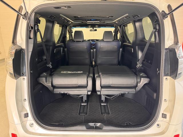 ヴェルファイア ２．５Ｚ　Ａエディション　ゴールデンアイズ　ンルーフ　ＯＰフロントバンパー＆Ｆグリル　ＬＥＤスタイリッシュビーム　１０インチナビ　フリップダウンモニター　ＥＴＣ　Ｂカメラ　両側Ｐスラドア　クリアランスソナー　Ｂｌｕｅｔｏｏｔｈ　ハーフレザー（36枚目）