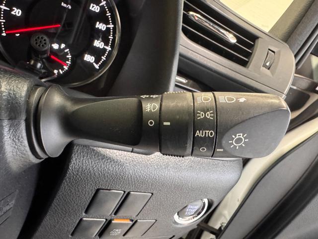 ヴェルファイア ２．５Ｚ　Ａエディション　ゴールデンアイズ　ンルーフ　ＯＰフロントバンパー＆Ｆグリル　ＬＥＤスタイリッシュビーム　１０インチナビ　フリップダウンモニター　ＥＴＣ　Ｂカメラ　両側Ｐスラドア　クリアランスソナー　Ｂｌｕｅｔｏｏｔｈ　ハーフレザー（53枚目）