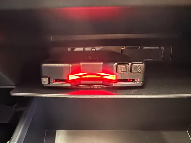 タフト Ｇ　ガラスルーフ　９インチフローティングナビ　アラウンドビューモニター　シートヒーター　ＥＴＣ　レーンアシスト　衝突軽減ブレーキ　Ｐセンサー　アイドリングストップ　ＵＳＢ　ＬＥＤヘッドライト　横滑り防止（16枚目）