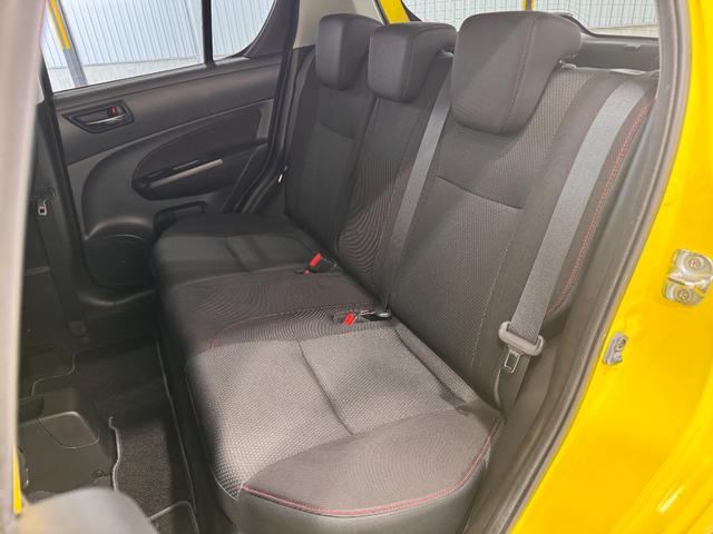 スイフトスポーツ ベースグレード　ナビ　Ｂｌｕｅｔｏｏｔｈ　クルーズコントロール　ＥＴＣ　純正１７インチＡＷ　ＨＩＤヘッドライト　横滑り防止　プッシュスタート　スマートキー　テレビ　ＣＤ　ＤＶＤ　オートエアコン（24枚目）