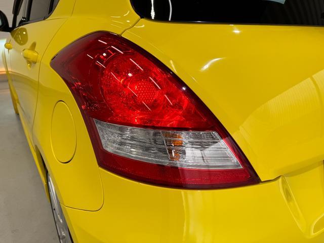 スイフトスポーツ ベースグレード　ナビ　Ｂｌｕｅｔｏｏｔｈ　クルーズコントロール　ＥＴＣ　純正１７インチＡＷ　ＨＩＤヘッドライト　横滑り防止　プッシュスタート　スマートキー　テレビ　ＣＤ　ＤＶＤ　オートエアコン（37枚目）