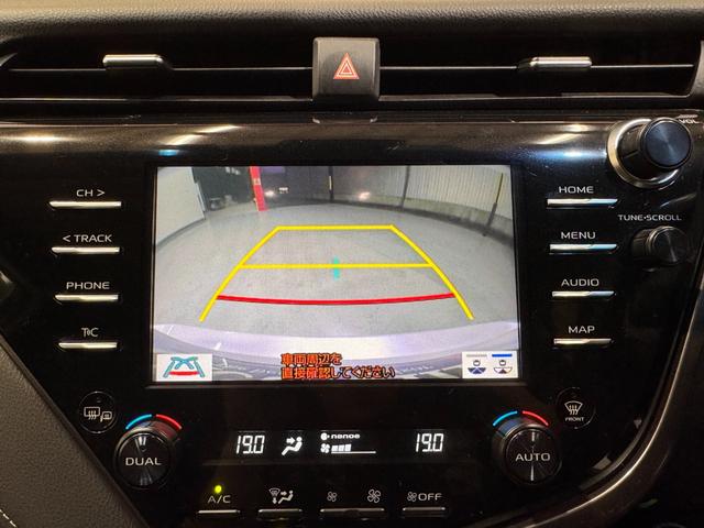 カムリ ＷＳレザーパッケージ　純正ナビ　ａｐｐｌｅｃａｒｐｌａｙ　アダプティブクルコン　ＢＳＭ　ＥＴＣ２．０　Ｂカメラ　シートヒーター　クリアランスソナー　パワーシート　ドラレコ　ＨＵＤ　レザーシート　レーンアシスト　衝突軽減（10枚目）