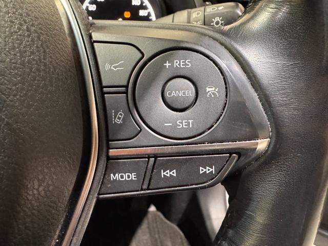 カムリ ＷＳレザーパッケージ　純正ナビ　ａｐｐｌｅｃａｒｐｌａｙ　アダプティブクルコン　ＢＳＭ　ＥＴＣ２．０　Ｂカメラ　シートヒーター　クリアランスソナー　パワーシート　ドラレコ　ＨＵＤ　レザーシート　レーンアシスト　衝突軽減（20枚目）