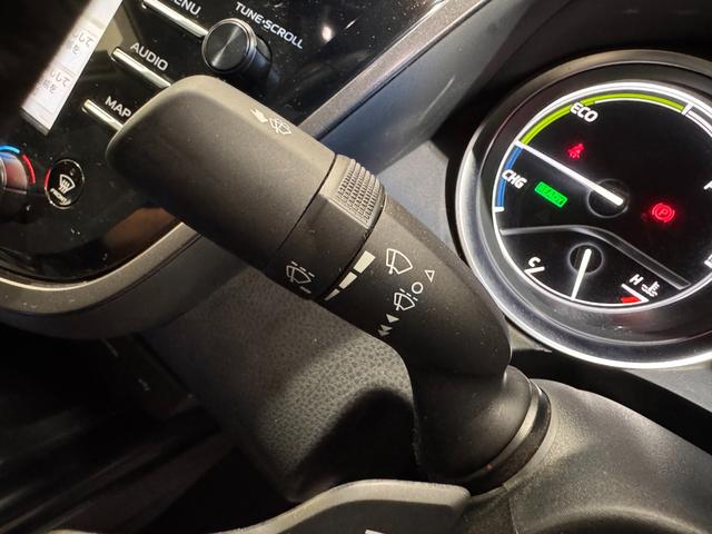 カムリ ＷＳレザーパッケージ　純正ナビ　ａｐｐｌｅｃａｒｐｌａｙ　アダプティブクルコン　ＢＳＭ　ＥＴＣ２．０　Ｂカメラ　シートヒーター　クリアランスソナー　パワーシート　ドラレコ　ＨＵＤ　レザーシート　レーンアシスト　衝突軽減（52枚目）