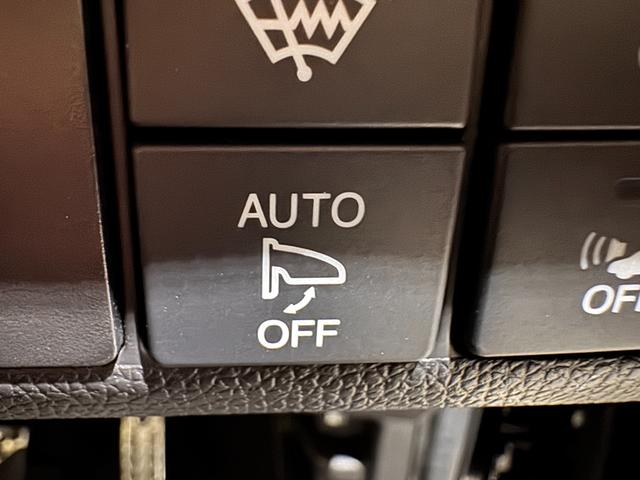 フィットハイブリッド Ｓパッケージ　デジタルインナーミラー　カロッツェリアナビ　ＥＴＣ　バックカメラ　クルーズコントロール　純正１６インチＡＷ　Ｂｌｕｅｔｏｏｔｈ　フルセグＴＶ　ＤＶＤ　ＣＤ　パドルシフト　ＬＥＤヘッドライト（53枚目）