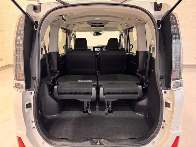 ヴォクシー ＺＳ　煌ＩＩ　ワンオーナー　社外ナビ　ＡＬＰＩＮＥフリップダウンモニター　両側Ｐスラドア　Ｂカメラ　ＥＴＣ　レーンアシスト　衝突軽減ブレーキ　純正１５インチＡＷ　ＬＥＤヘッドライト　Ｂｌｕｅｔｏｏｔｈ　Ｗエアコン（32枚目）