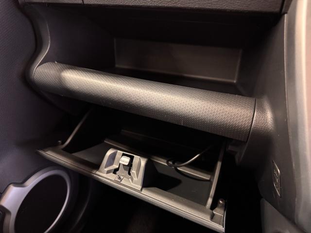 ハスラー Xターボ 純正ナビ バックカメラ ETC シートヒーター 衝突軽減ブレーキ アイドリングストップ 純正15インチAW HIDヘッドライト 横滑り防止 プッシュスタート スマートキー オートエアコン オートライト(52枚目)