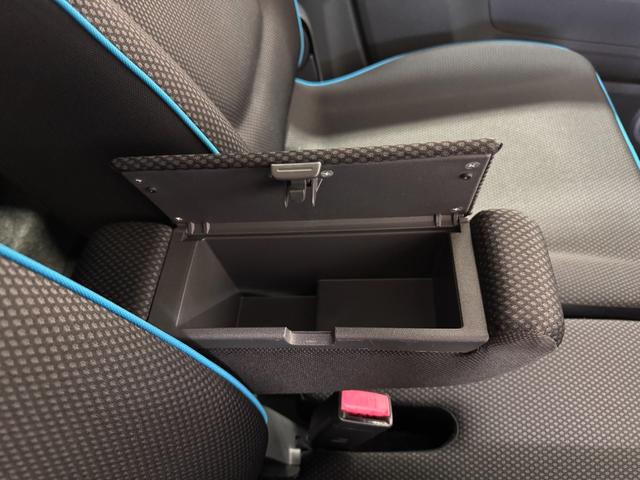 ハスラー Xターボ 純正ナビ バックカメラ ETC シートヒーター 衝突軽減ブレーキ アイドリングストップ 純正15インチAW HIDヘッドライト 横滑り防止 プッシュスタート スマートキー オートエアコン オートライト(57枚目)