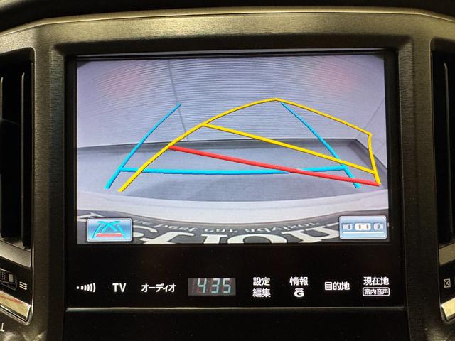 クラウン アスリートＳ　サンルーフ　シートヒーターベンチレーション　純正ナビ　Ｂカメラ　ＥＴＣ　パワーシート　純正１８インチＡＷ　Ｂｌｕｅｔｏｏｔｈ　フルセグＴＶ　ステアリングリモコン　プッシュスタート　スマートキー（10枚目）