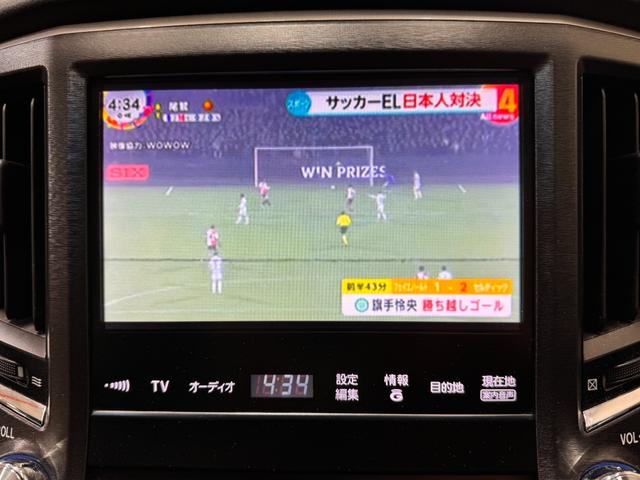 クラウン アスリートＳ　サンルーフ　シートヒーターベンチレーション　純正ナビ　Ｂカメラ　ＥＴＣ　パワーシート　純正１８インチＡＷ　Ｂｌｕｅｔｏｏｔｈ　フルセグＴＶ　ステアリングリモコン　プッシュスタート　スマートキー（12枚目）